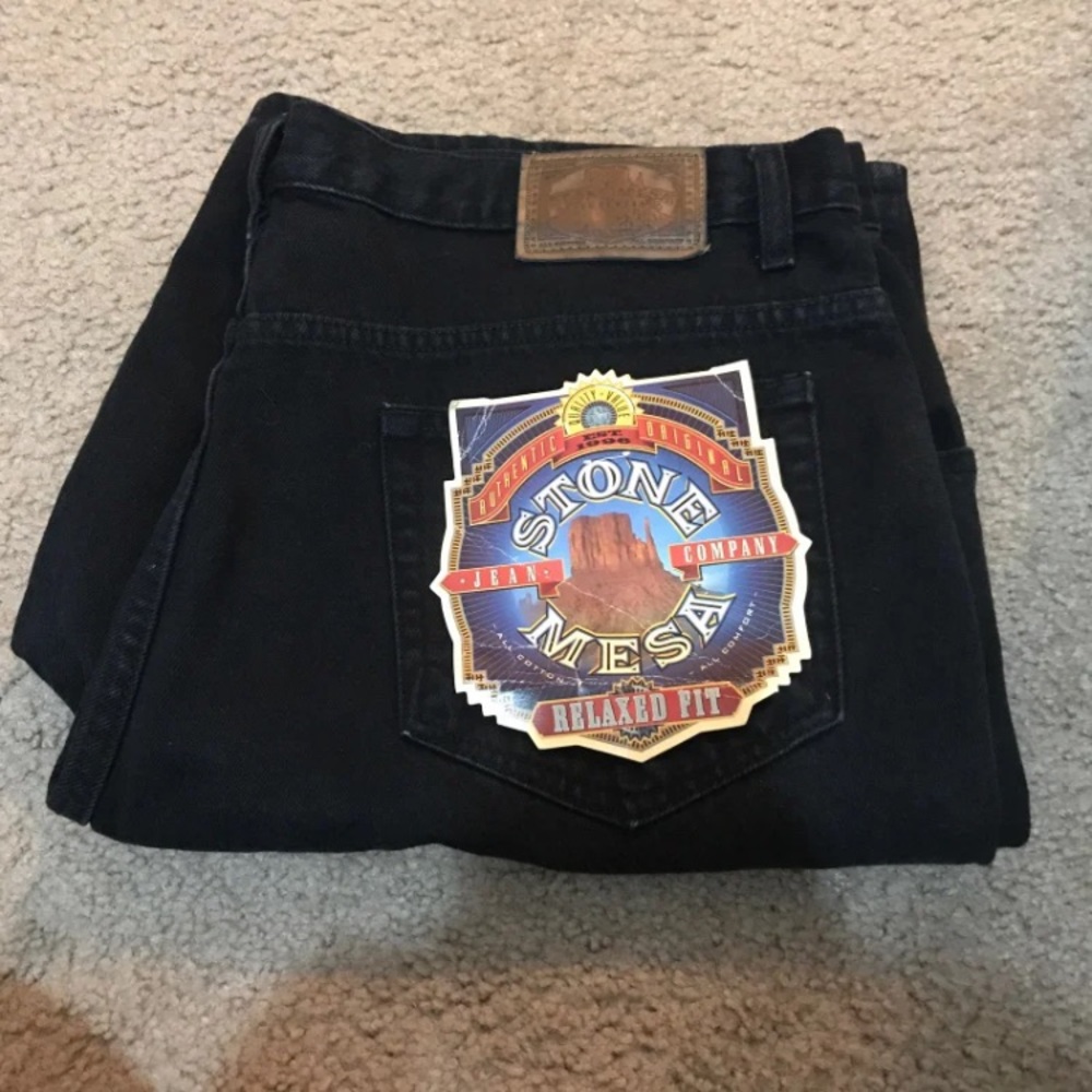 🆕Stone Mesa black shorts size 40